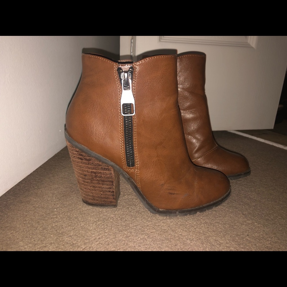Leather booties